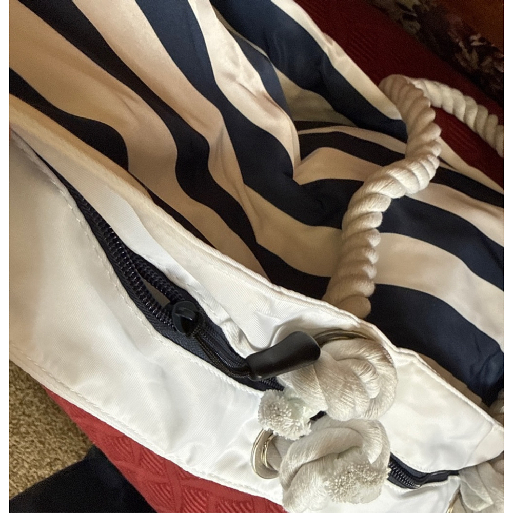 Bang & Carsen Navy & White Striped Waterproof Nylon Beach Travel Tote Bag - Picture 3 of 6